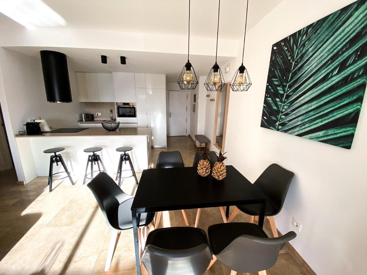 Beautiful New Apartment With Sea View Castillo de Sabinillas Exterior foto